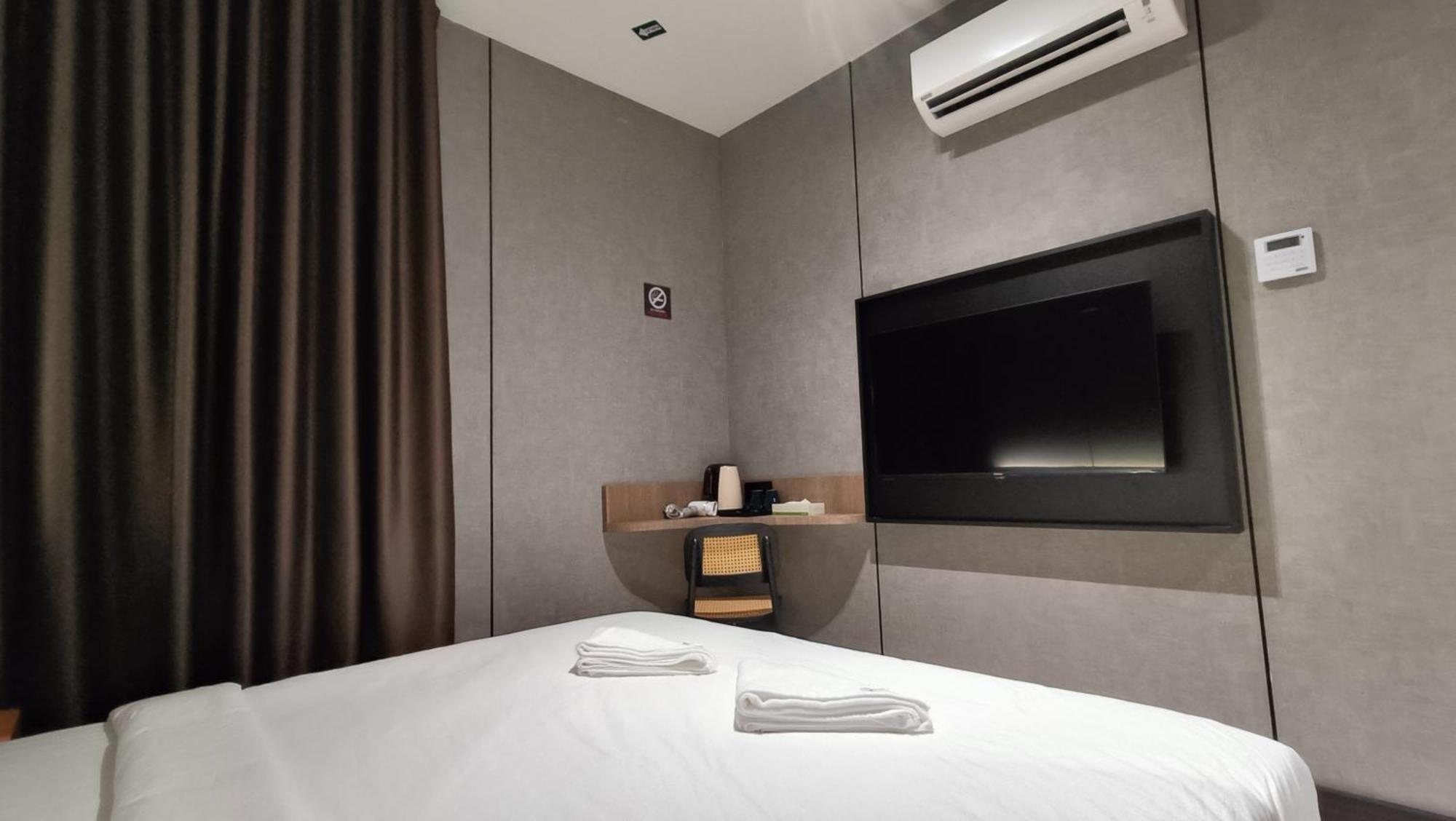 Urban Inn, Serai Wangi Padang Serai Экстерьер фото